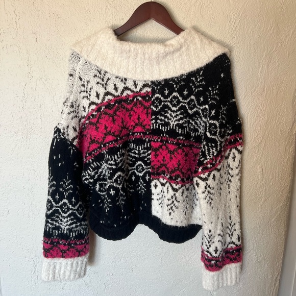 Anthropologie Pilcro V-Neck Fuzzy Printed Popover Sweater - Picture 11 of 15